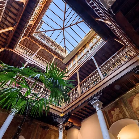 מלון Palacio De Santa Ines 3*
