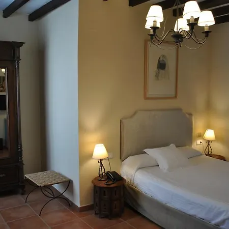 Palacio De Santa Ines 3* גרנדה